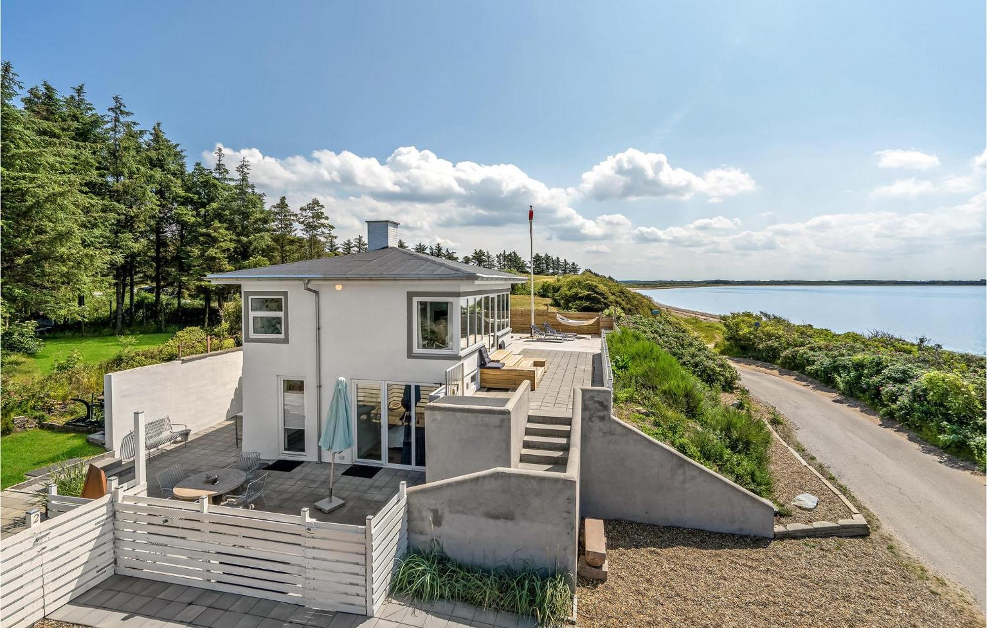 Lovely Home In Spottrup With Wifi Lihme Exterior photo